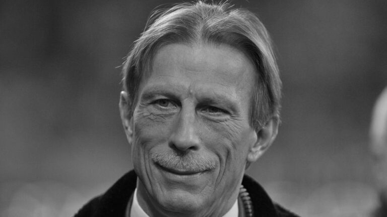 MORREU ANTIGO TREINADOR ALEMÃO CHRISTOPH DAUM