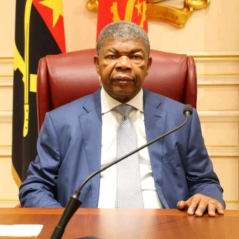 PRESIDENTES JOÃO LOURENÇO E JOE BIDEN FALARAM AO TELEFONE ESTA NOITE