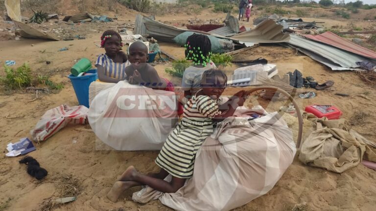 AGENTES DA FISCALIZAÇÃO DE VIANA ACUSADOS DE DESTRUIR MAIS DE 20 CASAS NO BAIRRO 32