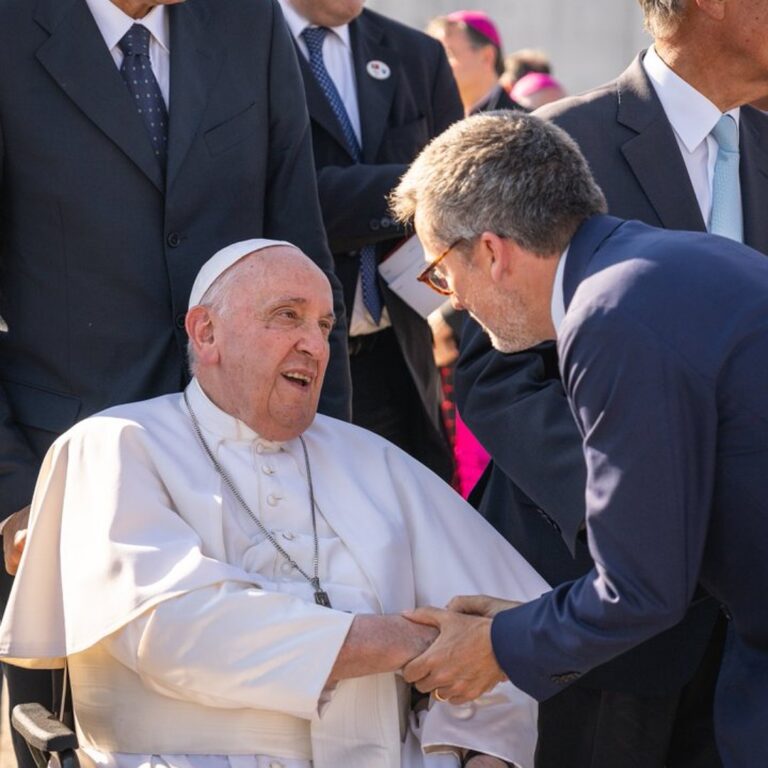 Morreu Papa Francisco aos 88 anos