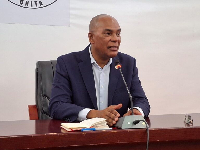 Adalberto Costa Júnior Condena Violência Policial e Reforça Direito Constitucional à Manifestação