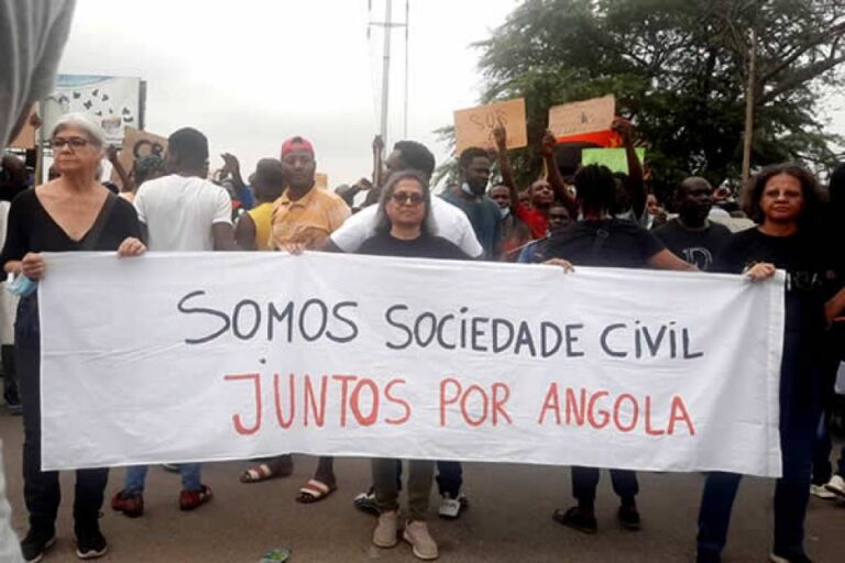 Lei das ONGs: “É uma forma de reprimir em ano pré-eleitoral”, alerta activista dos direitos humanos em Angola