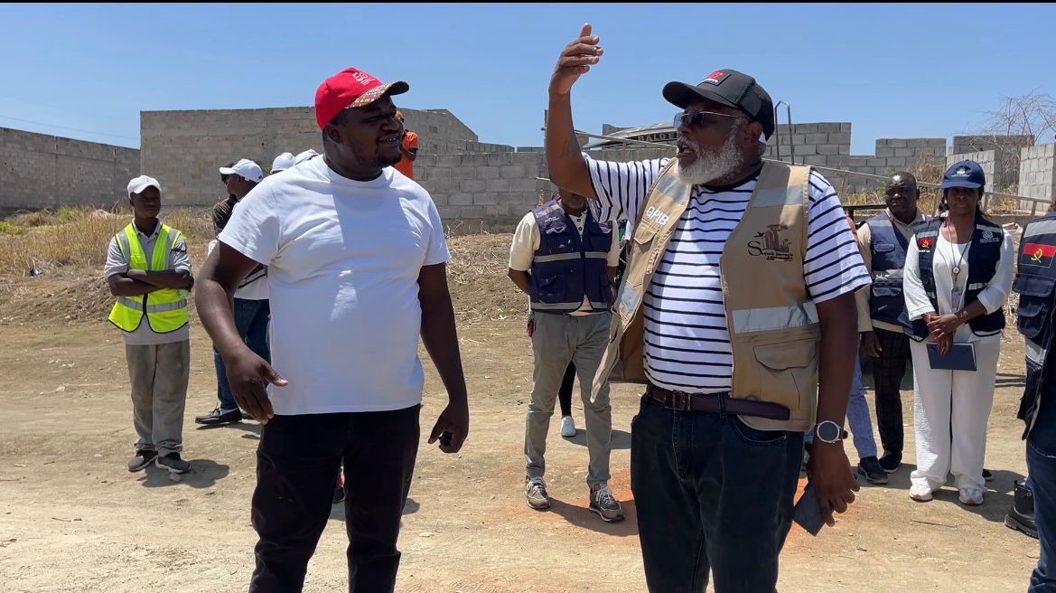 Sequele: Adão Pacheco Valentim constata andamento de obras e garante solução para falta de energia no Mbembwa