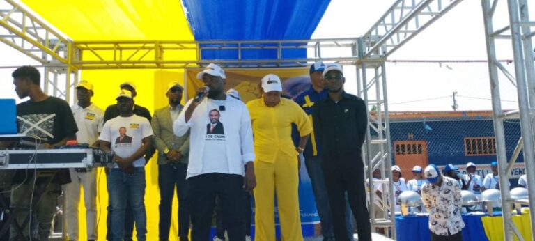 Partido Liberal  celebra em Luanda 1º aniversário com um encontro de confraternização