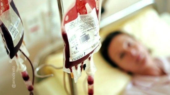 Testemunhas de Jeová flexibilizam uso de sangue em procedimentos médicos