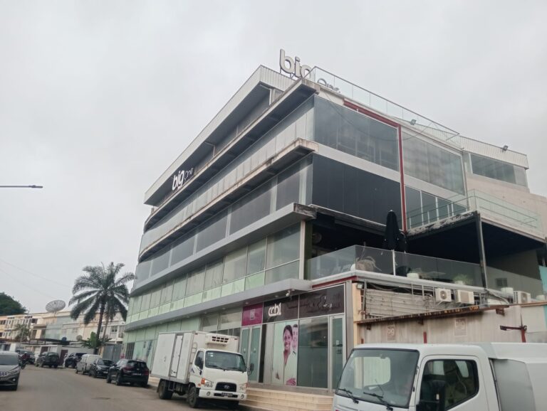 Supermercado Big One denuncia onda de assaltos após encerramento judicial em Luanda